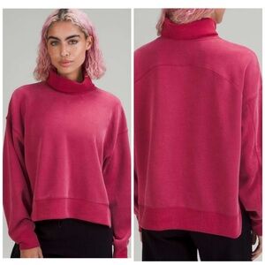 Lululemon Softstreme Turtleneck Pullover Pomegranate Sweatshirt